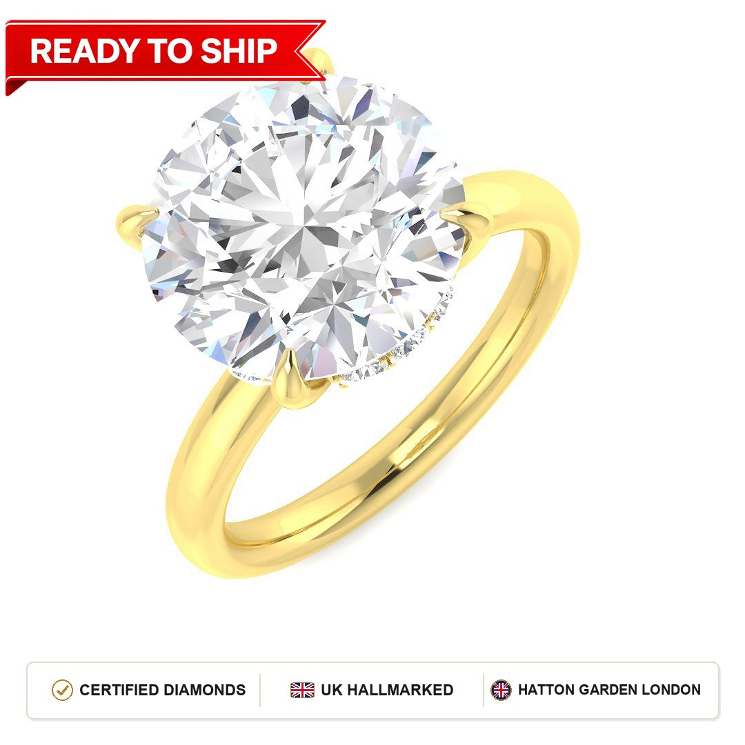 Lab grown diamond earring