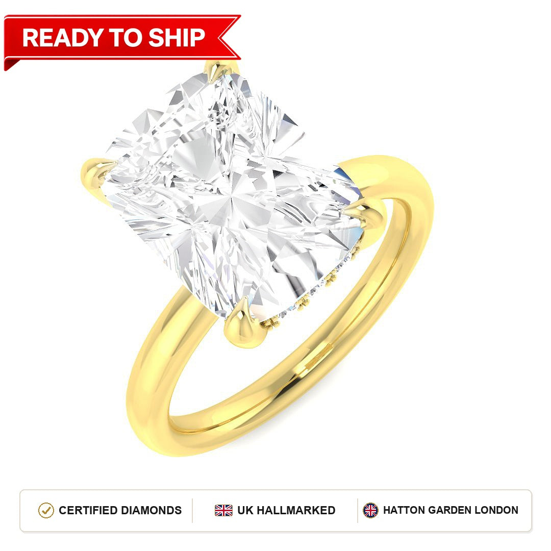 Lab grown diamond earring