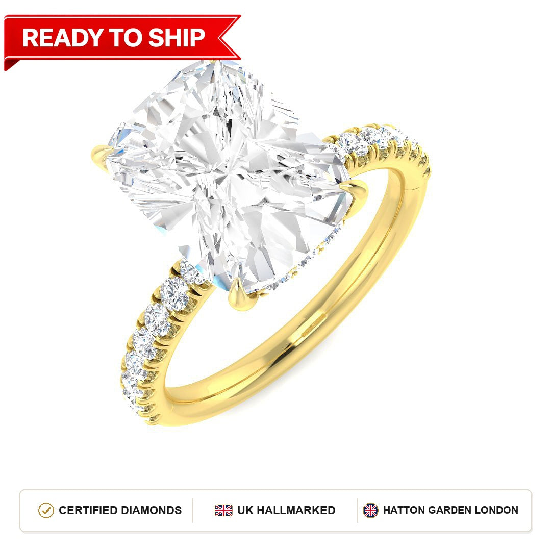 Lab grown diamond earring