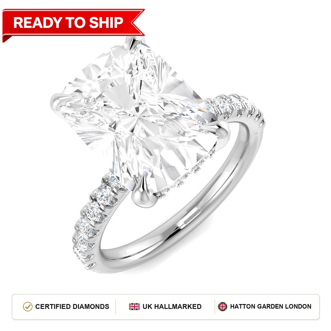 Lab grown diamond earring