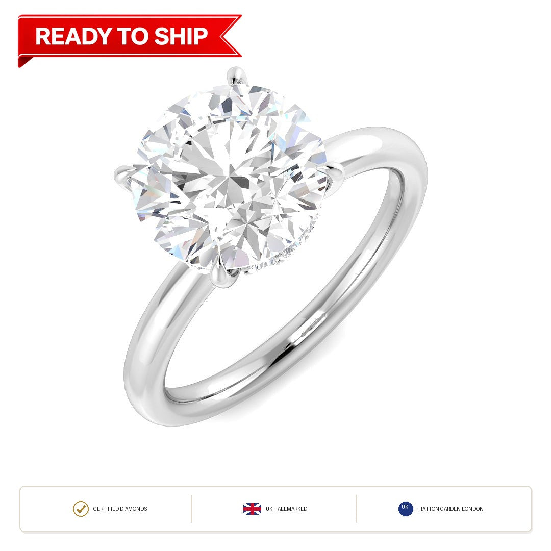 Lab grown diamond earring