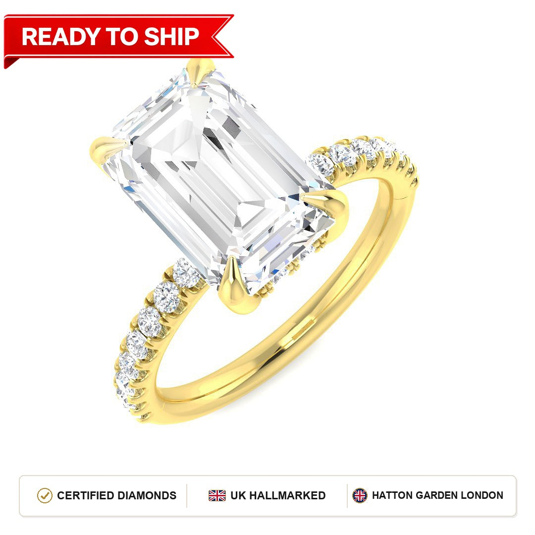 Lab grown diamond earring