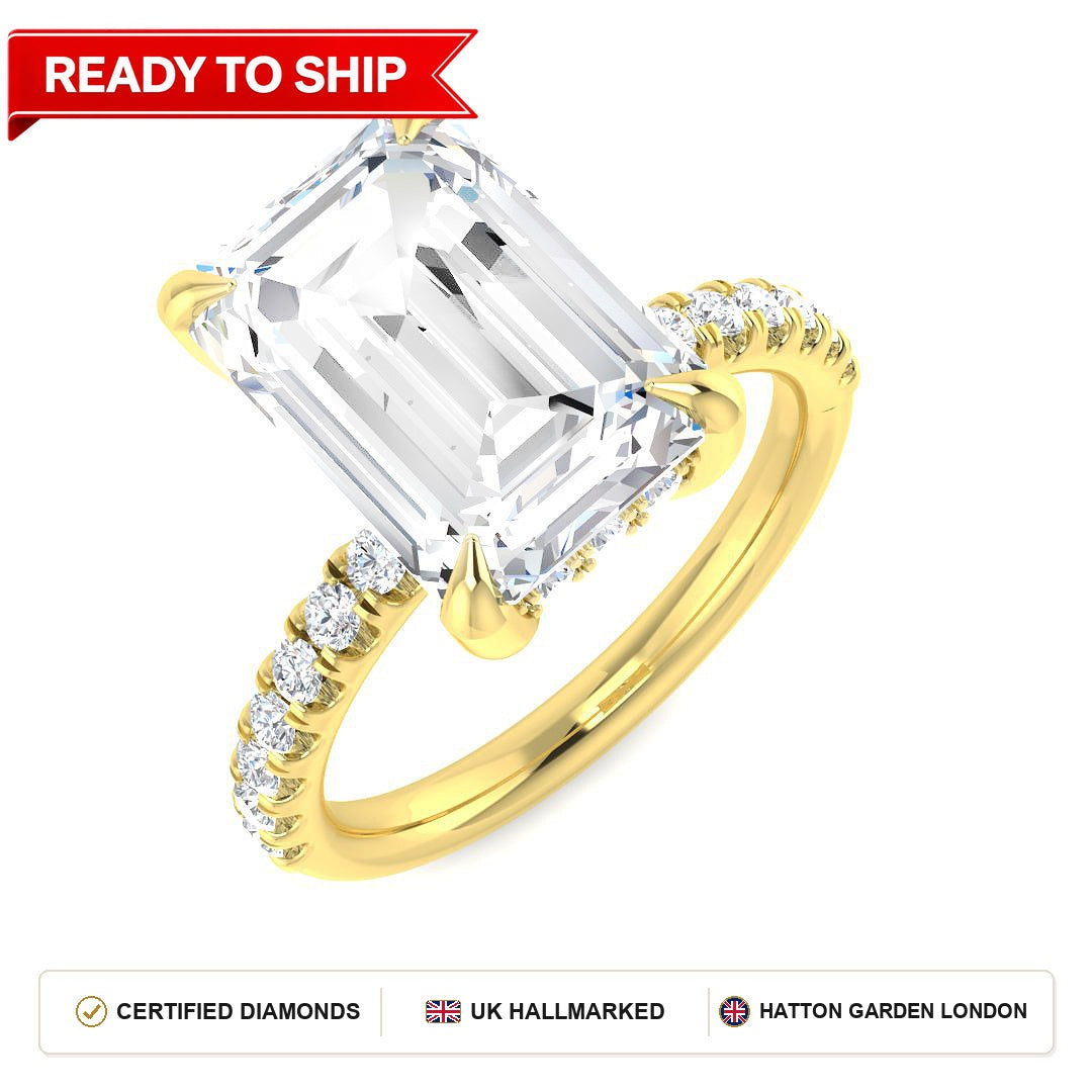 Lab grown diamond earring