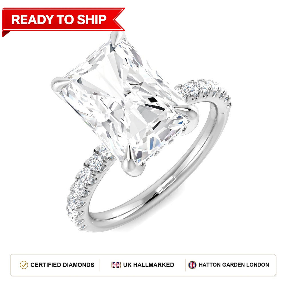 Lab grown diamond earring