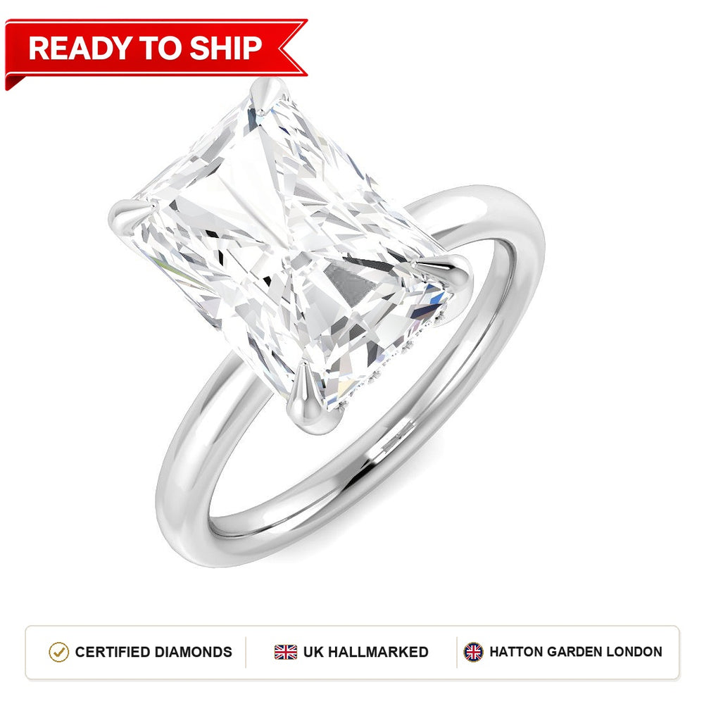 Lab grown diamond earring