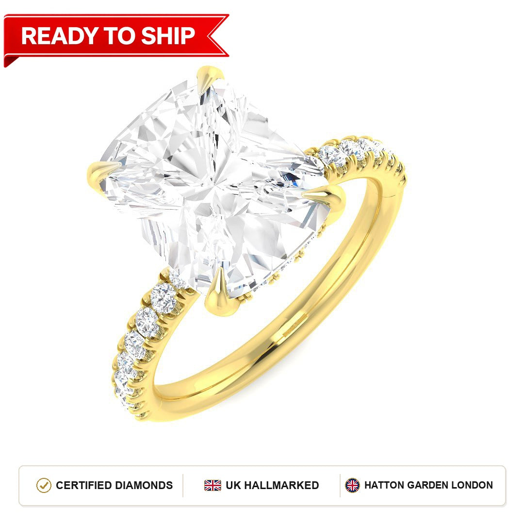 Lab grown diamond earring