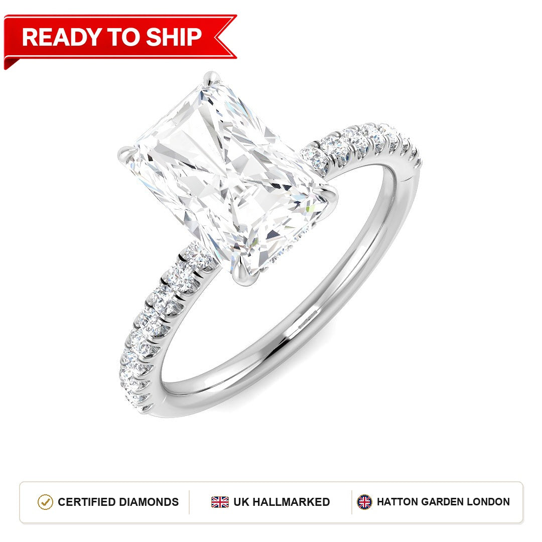 Lab grown diamond earring