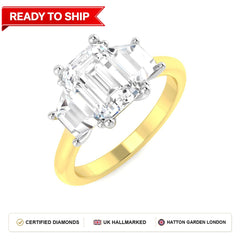 Lab grown diamond earring