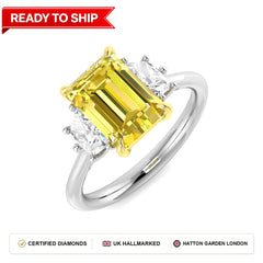 Lab grown diamond earring