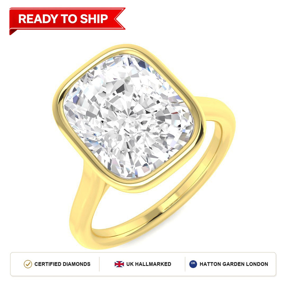 Lab grown diamond earring