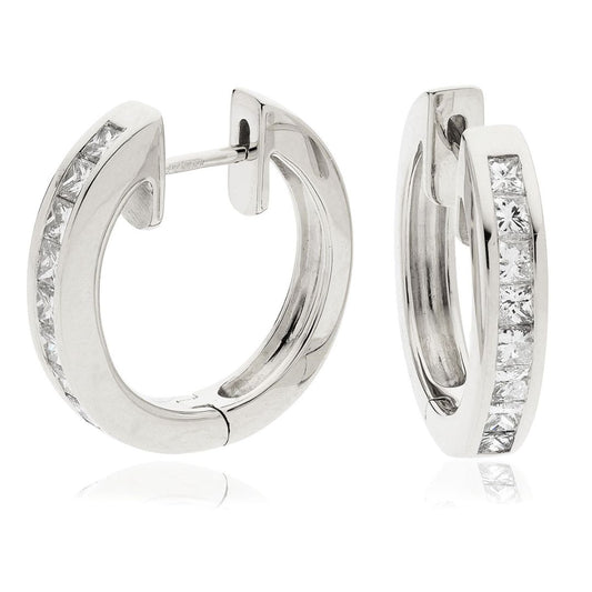 0.20ct Round Diamond Huggie Earrings