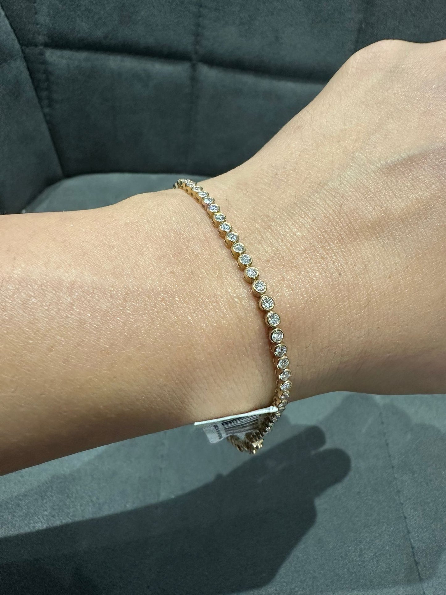 Round Cut 3.00 Carat Natural Diamond Tennis Bracelet in 9K Yellow Gold for Gift