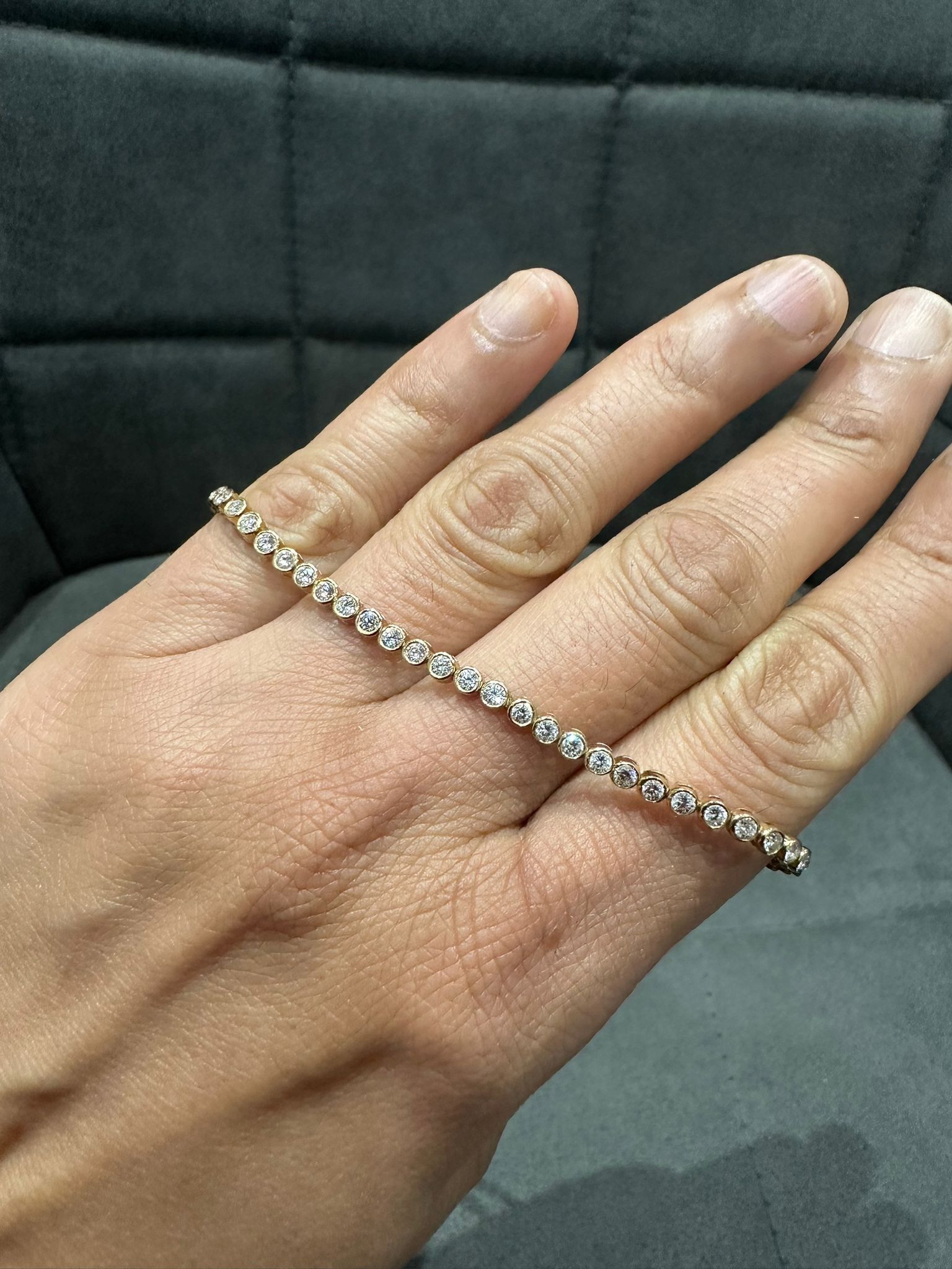 Round Cut 3.00 Carat Natural Diamond Tennis Bracelet in 9K Yellow Gold for Gift