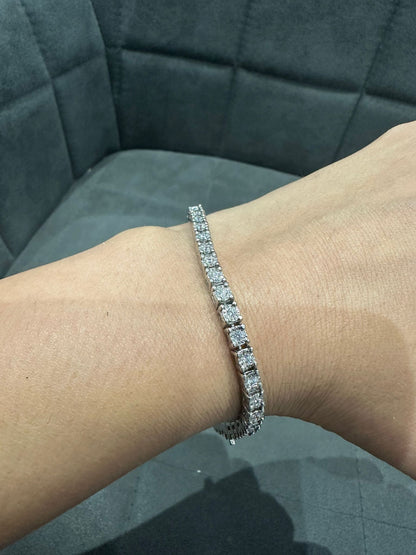 Lab Grown Diamond Illusion Set Tennis Bracelet in 925 Sterling Silver