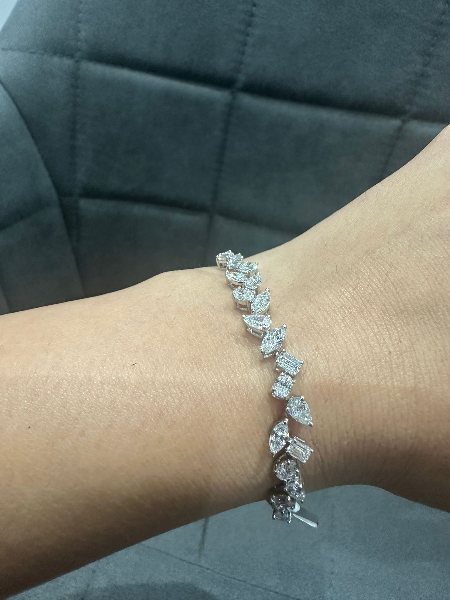 Luxury 3.50Ct Multi Shape Prong Set Natural Diamond Bracelet in 18K White Gold