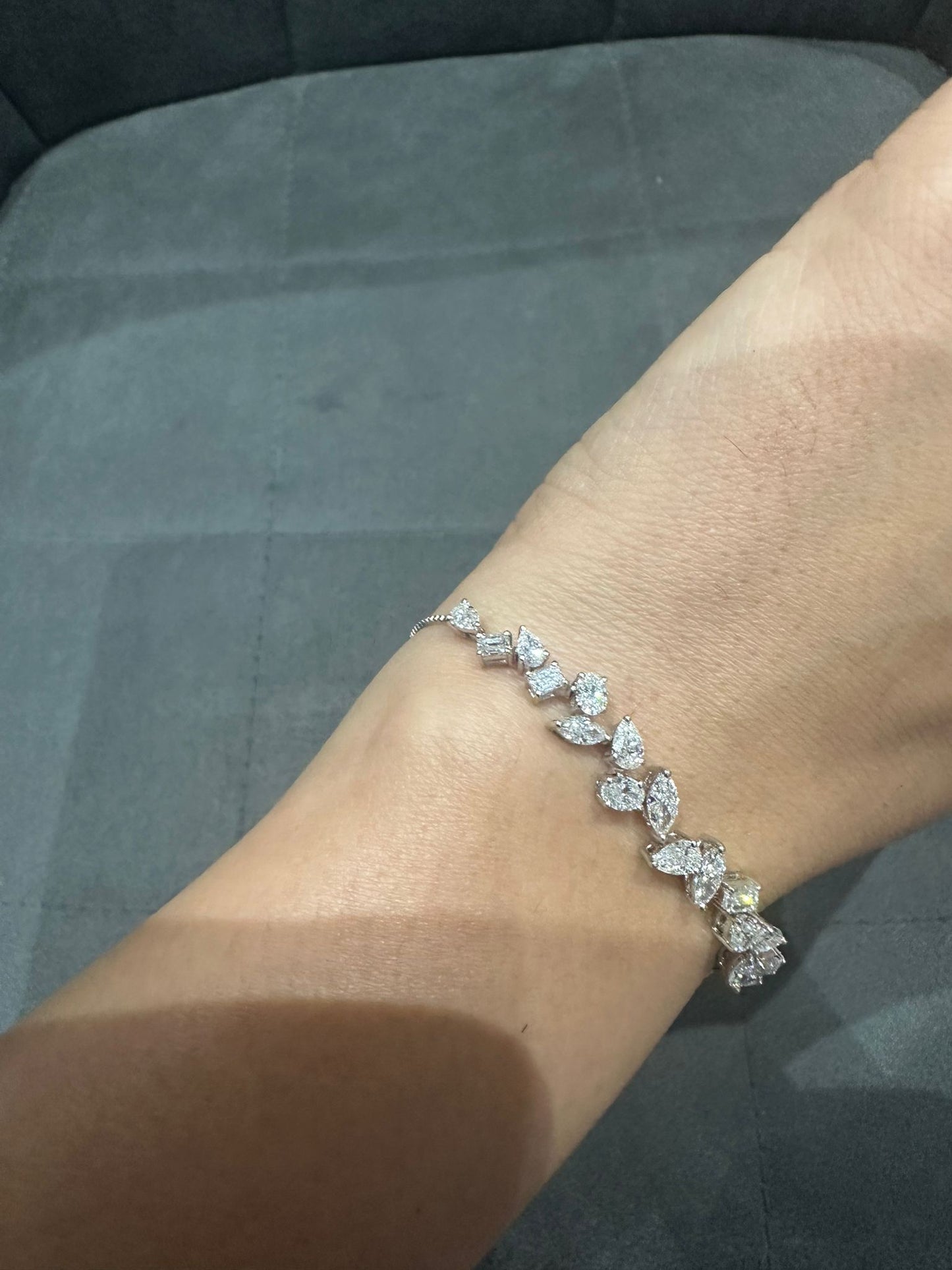 Luxury 3.50Ct Multi Shape Prong Set Natural Diamond Bracelet in 18K White Gold