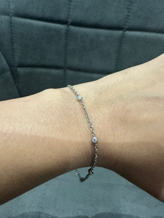 Round Bezel Set Lab Grown Diamond Chain Bracelet in 925 Sterling Silver