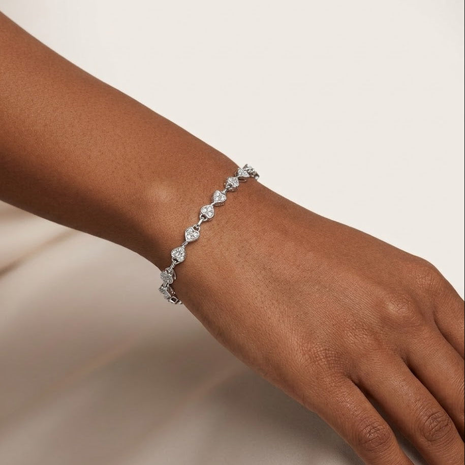 0.25ct Diamond Heart Bracelet Set In Silver