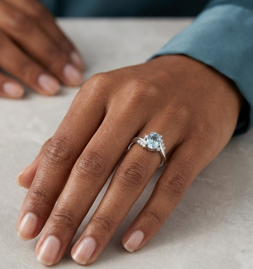 Aquamarine 0.70CT And Diamond 9K White Gold Ring