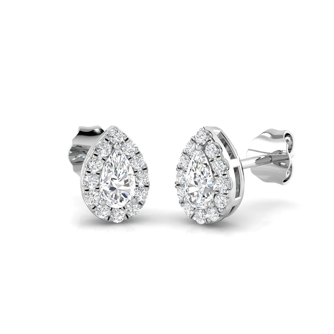 0.30-1.00 Carat Pear Diamond Halo Earring In Gold