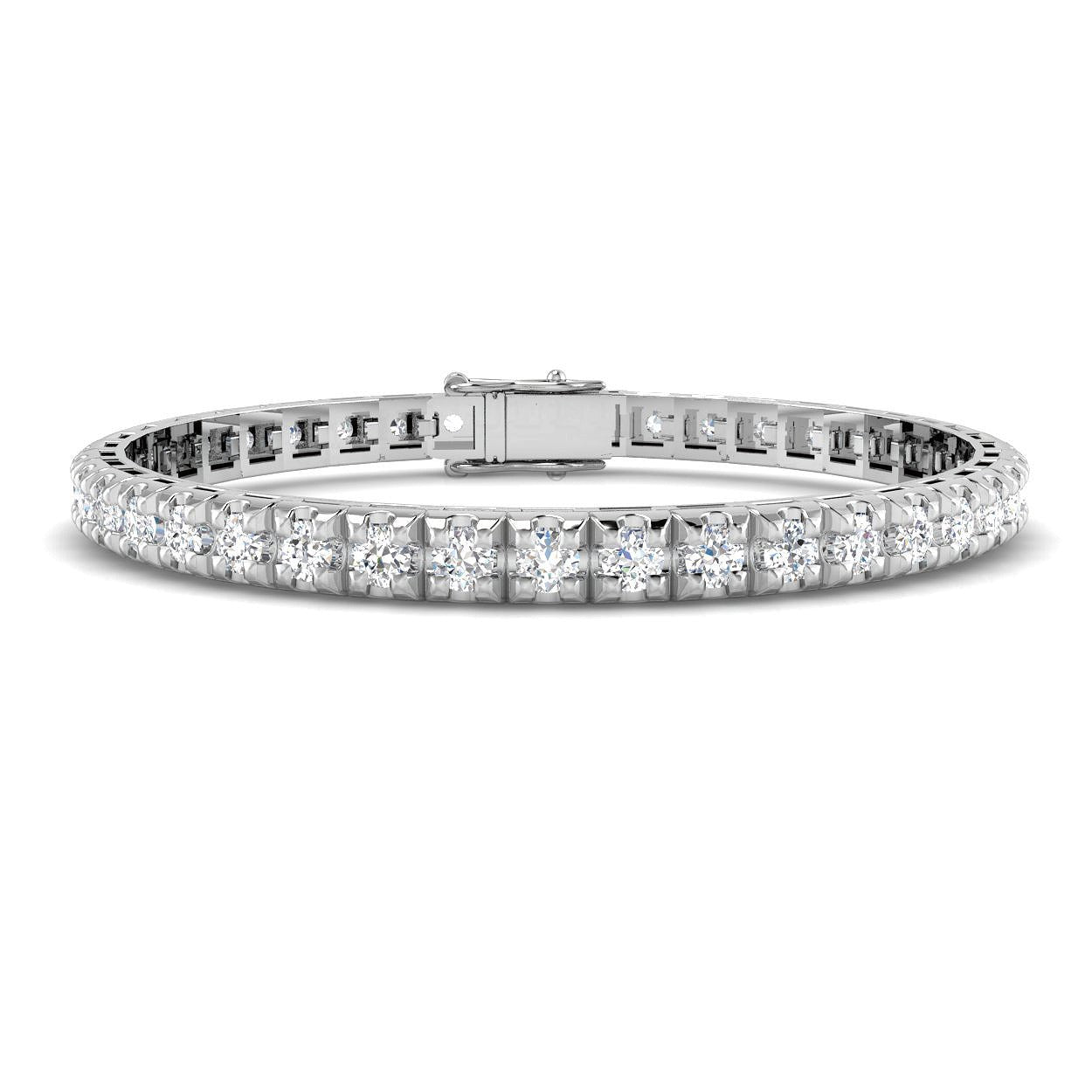 Bracelet de tennis de luxe en or et platine, serti de diamants ronds.
