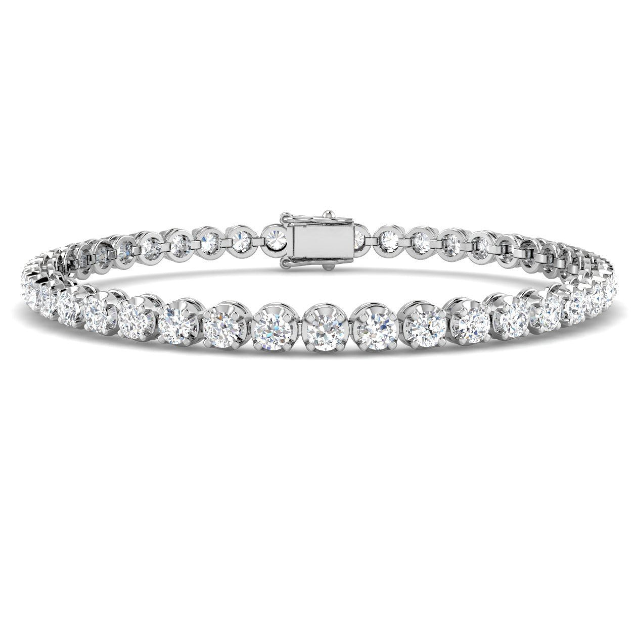 Bracelet de tennis de luxe en or et platine, serti de diamants ronds.