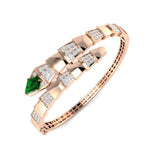 Bracelet de tennis de luxe en or et platine, serti de diamants ronds.