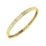 Bracelet de tennis de luxe en or et platine, serti de diamants ronds.