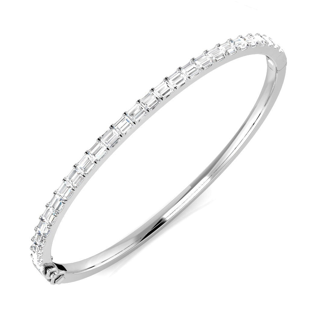 Bracelet de tennis de luxe en or et platine, serti de diamants ronds.