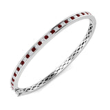 Bracelet de tennis de luxe en or et platine, serti de diamants ronds.