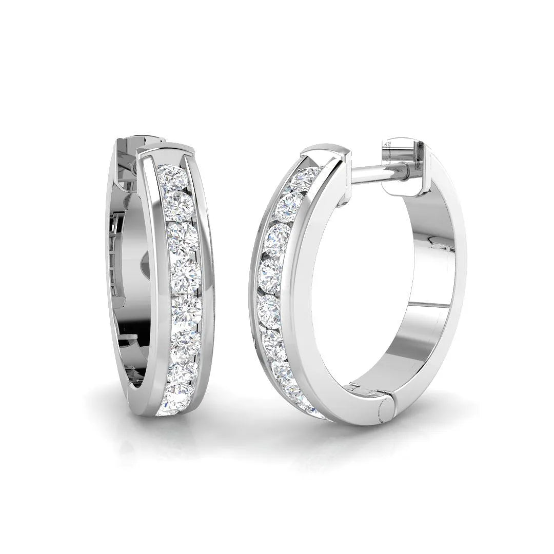 Boucles d'oreilles créoles en or serties de diamants ronds naturels/de synthèse de 0,35 carat - Fabrication britannique