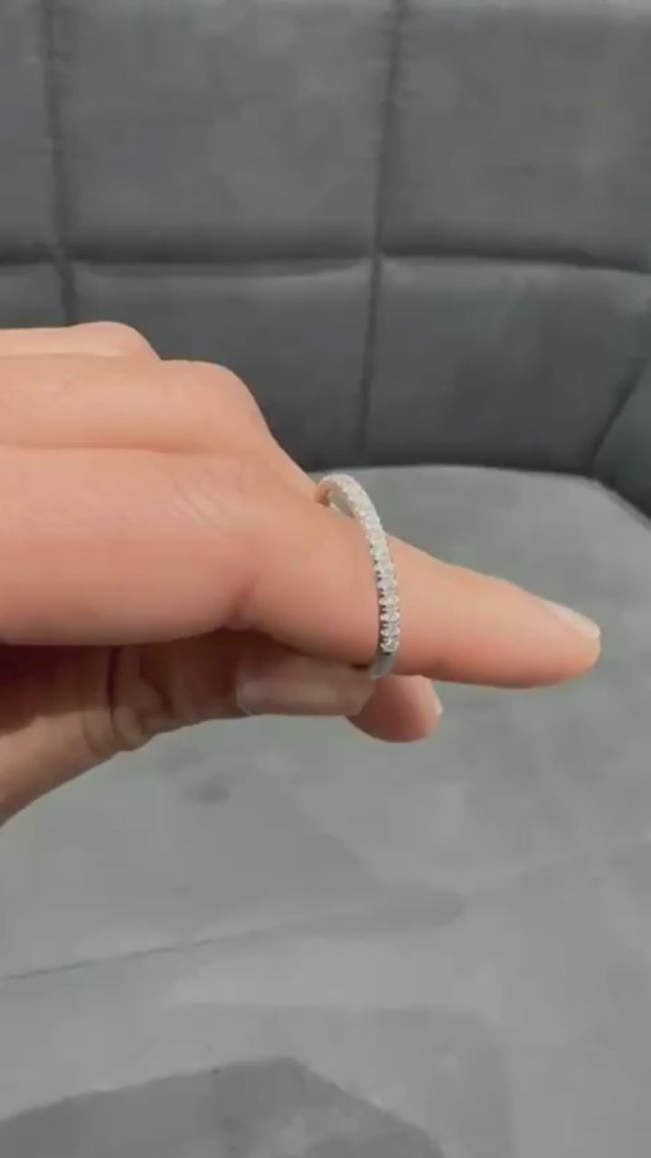 9K White Gold Round Cut Lab Grown Diamond Half Eternity Ring for Women