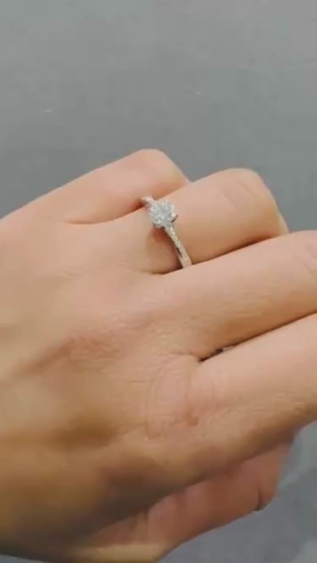 solitaire diamond ring