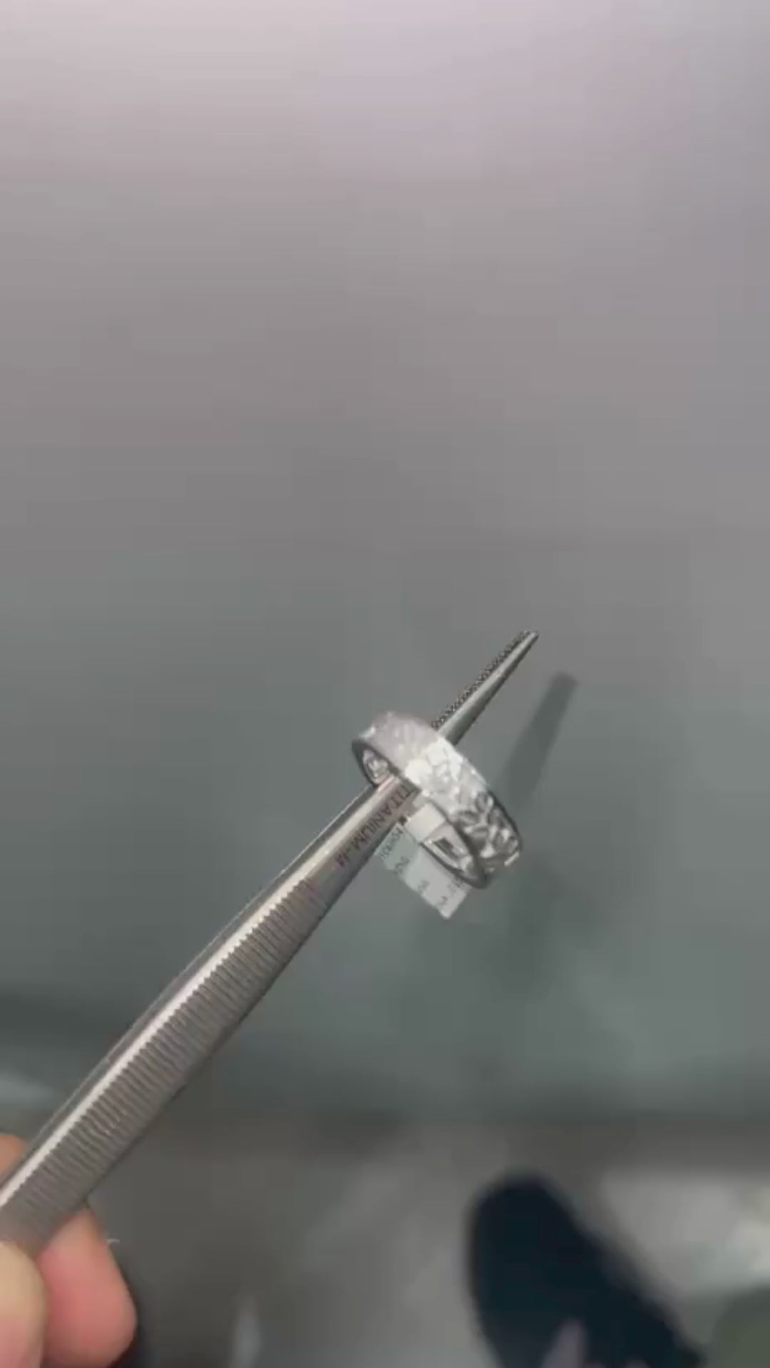 leaf design platinum band, mens womens platinum ring