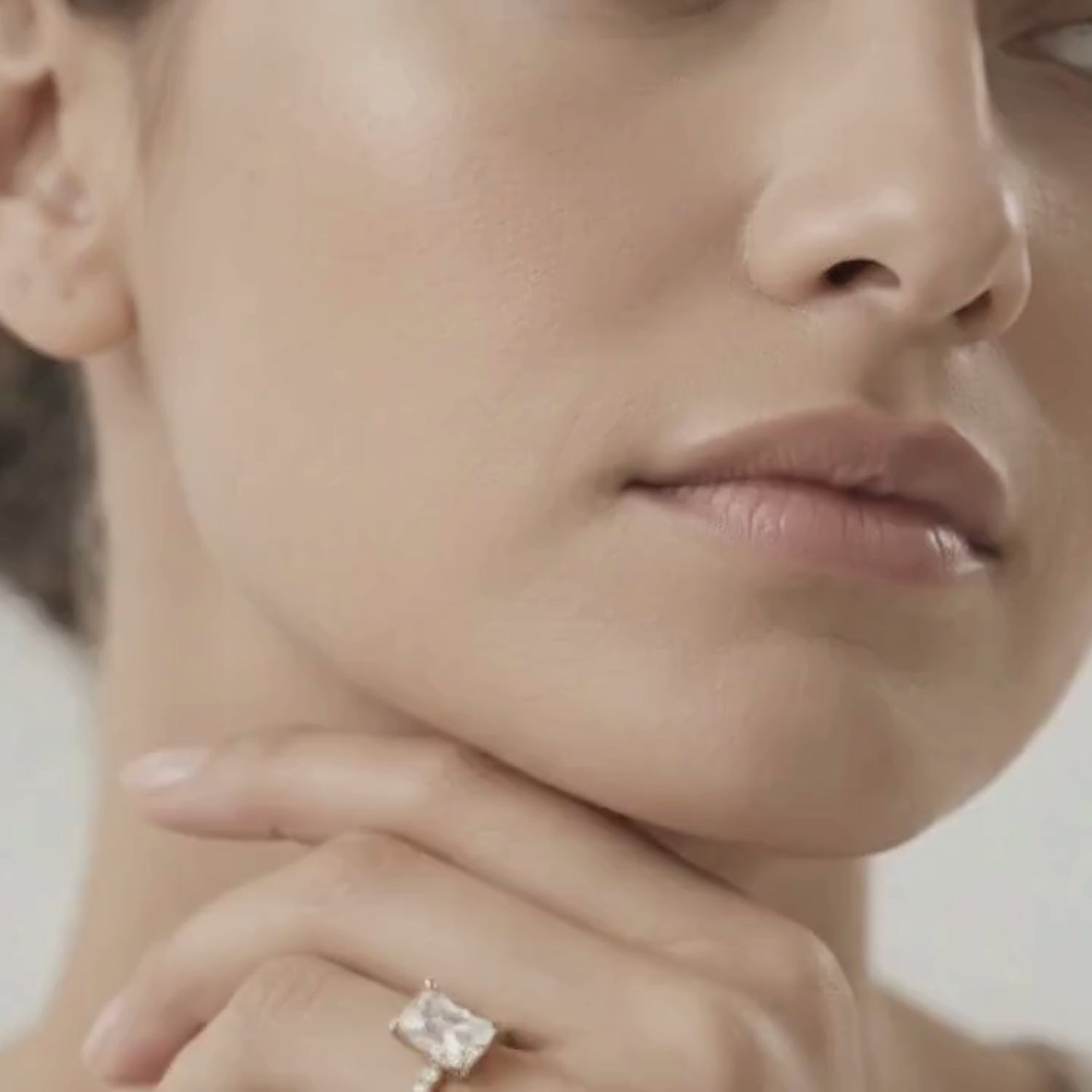 solitaire radiant ring for women