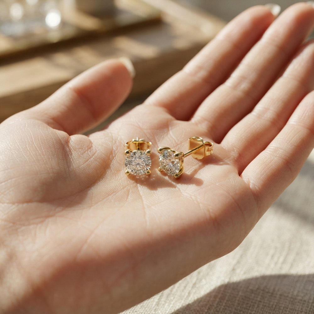 round solitaire stud earrings in white gold 9k lab grown diamonds