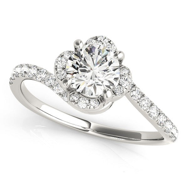 Lab Grown Round Diamond Halo Engagement Ring