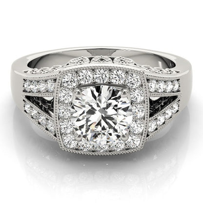 Lab Grown Round Diamond Halo Engagement Ring