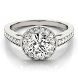 Lab Grown Round Diamond Halo Engagement Ring