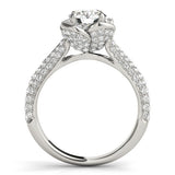 Lab Grown Round Diamond Halo Engagement Ring