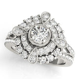 Lab Grown Round Diamond Halo Engagement Ring