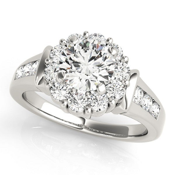 Lab Grown Round Cut Diamond Halo Engagement Ring