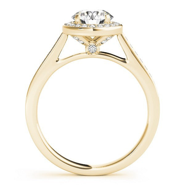 Lab Grown Round Diamond Halo Engagement Ring