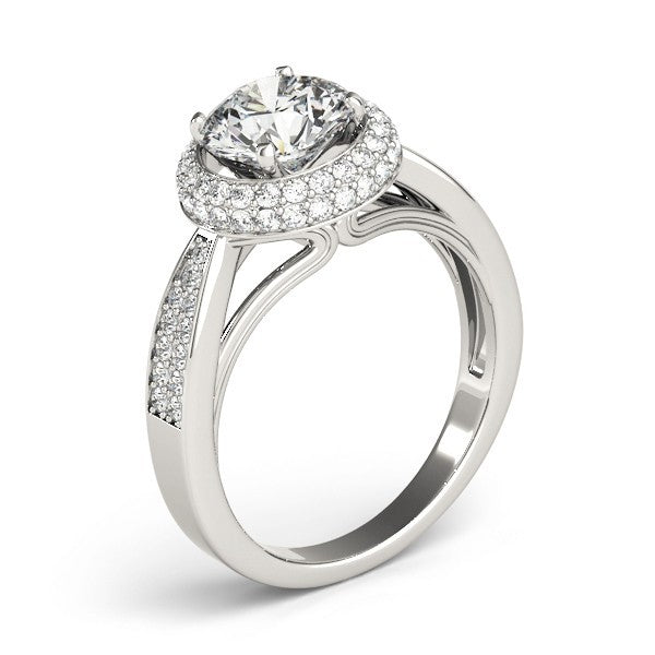 Lab Grown Round Diamond Halo Engagement Ring