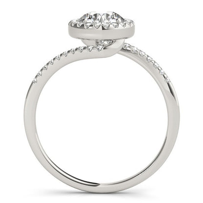 Lab Grown Round Diamond Halo Engagement Ring