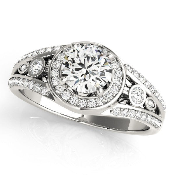 Lab Grown Round Diamond Halo Engagement Ring