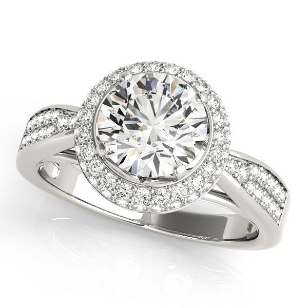 Lab Grown Round Diamond Halo Engagement Ring
