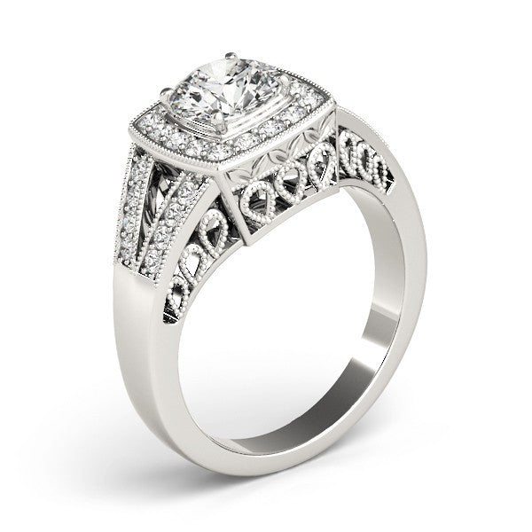 Lab Grown Round Diamond Halo Engagement Ring