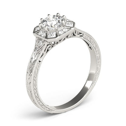 Lab Grown Round Diamond Halo Engagement Ring