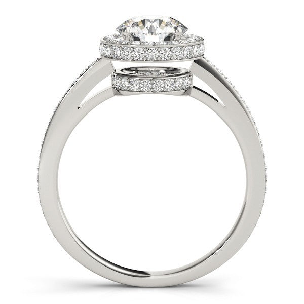 Lab Grown Round Diamond Halo Engagement Ring
